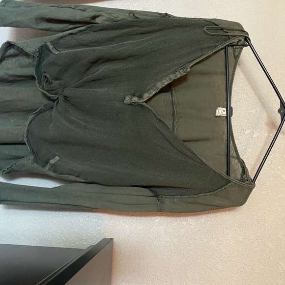 Free People Mid Sleeve Bundle Shirts | Size S - Picture 4 of 7